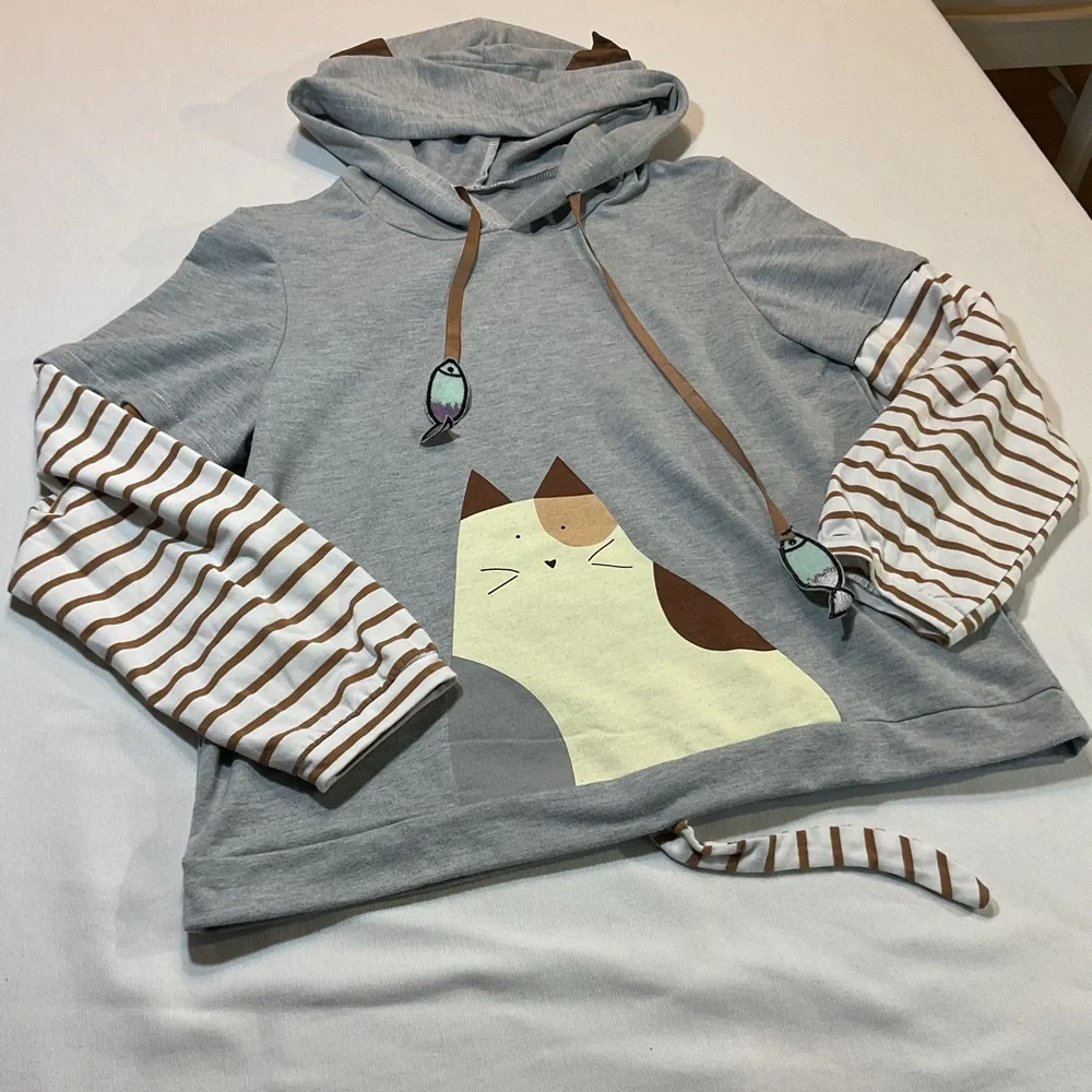 Earth Music & Ecology Kawaii Cat Gray Light Weight Hoodie Detachable Tail